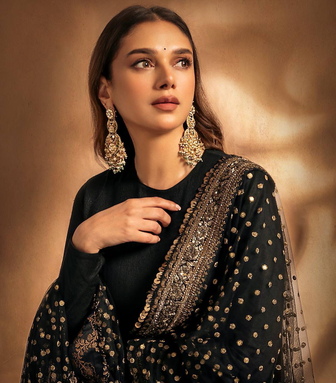 BLACK ANARKALI GOWN WITH PANT